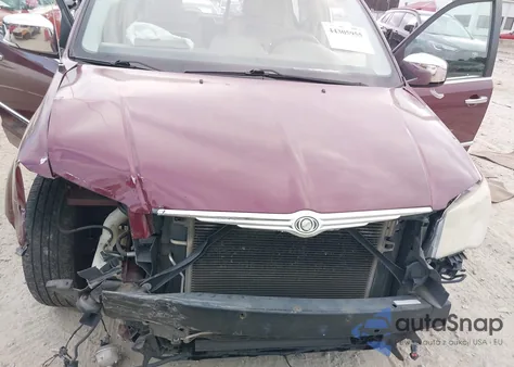 2008 Chrysler Town & Country Limited from USA, damaged, VIN 2A8HR64X18R746843